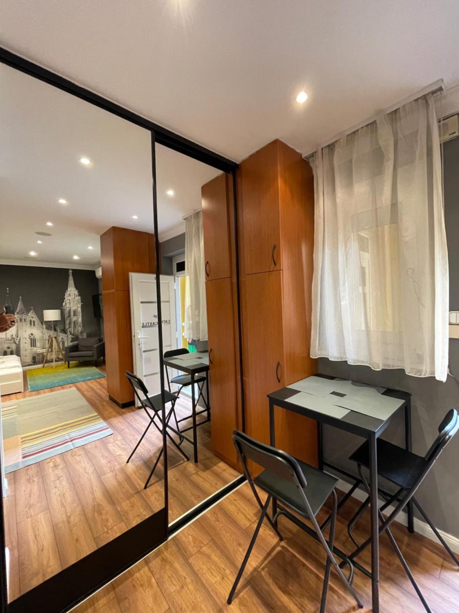Szip Cathy Castle Apartment Budapest